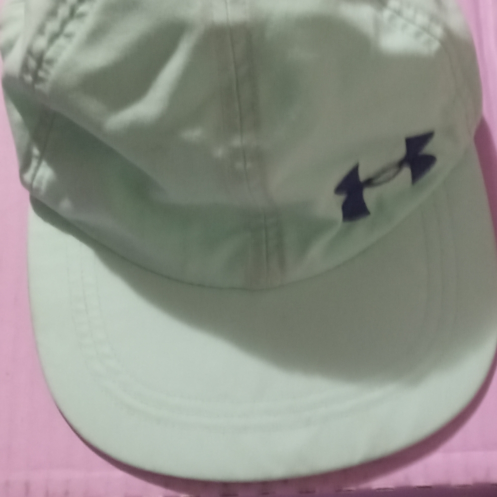 Youth Under armour embroider logo cap